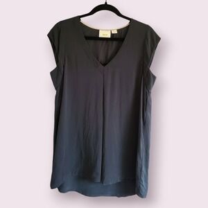 Maeve Anthropologie Top Medium Black Sleeveless V-Neck Tunic Blouse
